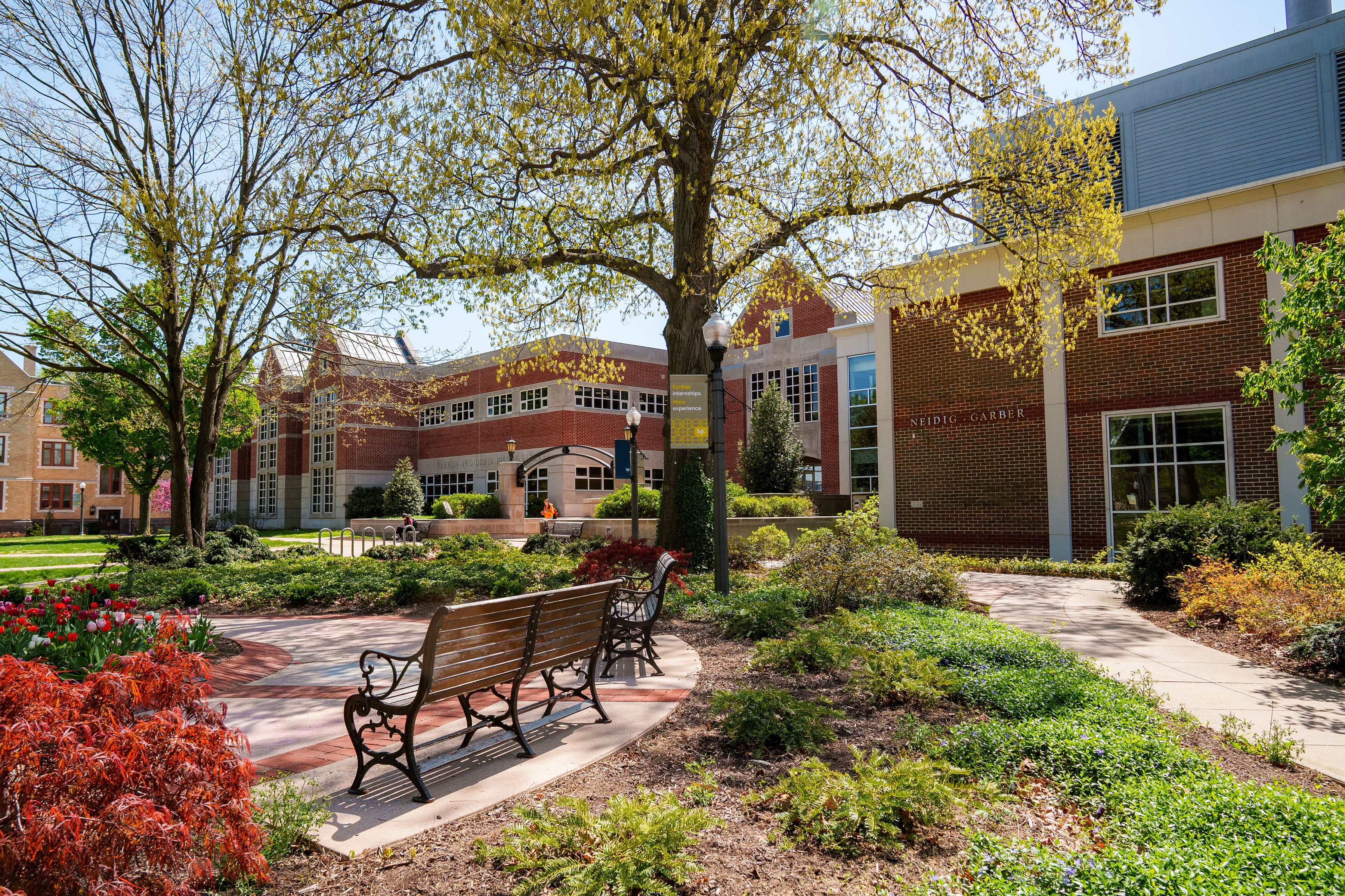 Bishop Library Science Center