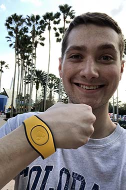 Meet Christian: Disney College Program Participant